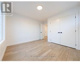 235 KENNINGTON WAY - 16