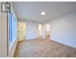 235 KENNINGTON WAY - 19