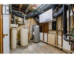 208 VICTORIA AVENUE E - 23