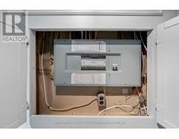 208 VICTORIA AVENUE E - 24