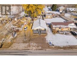 208 VICTORIA AVENUE E - 35