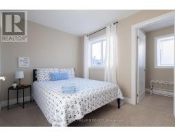 22 WONDERGROVE COURT - 31