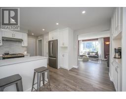 96 ELVIRA CRESCENT - 19