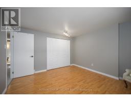 96 ELVIRA CRESCENT - 22