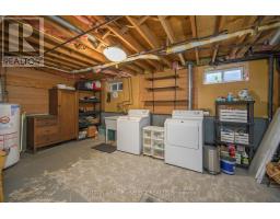 96 ELVIRA CRESCENT - 31