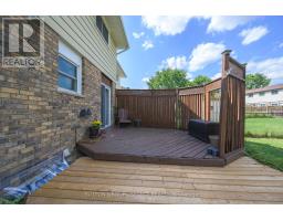 96 ELVIRA CRESCENT - 5