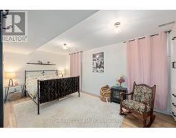 179 VALLEYVIEW DRIVE - 11