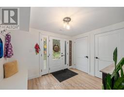 179 VALLEYVIEW DRIVE - 4