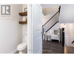 2180 YELLOWBIRCH PLACE - 17