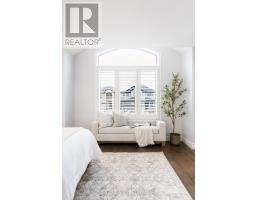 2180 YELLOWBIRCH PLACE - 25