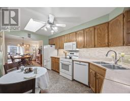 49 BONNIE PLACE - 15