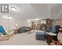 49 BONNIE PLACE - 39