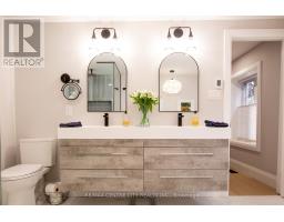 41 MILFORD CRESCENT - 33