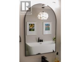 41 MILFORD CRESCENT - 34