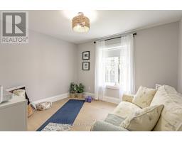 41 MILFORD CRESCENT - 38