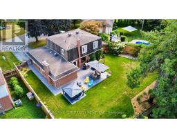 41 MILFORD CRESCENT - 40