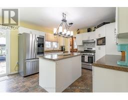 195989 19TH LINE - 11