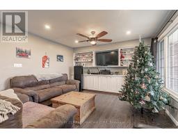 195989 19TH LINE - 7