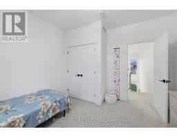 37 EVYLEAN COURT - 28