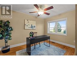 3981 HYSLOP LINE - 22