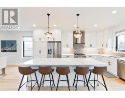 2347 YELLOWBIRCH COURT - 11