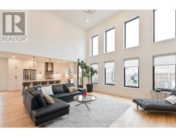 2347 YELLOWBIRCH COURT - 16