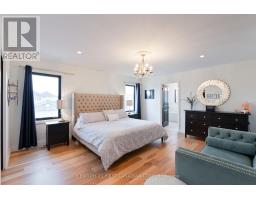 2347 YELLOWBIRCH COURT - 22