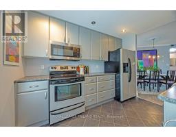 306 - 460 WELLINGTON STREET - 13