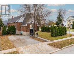 50 HIGH STREET W - 32