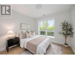 204 - 1975 FOUNTAIN GRASS DRIVE - 9