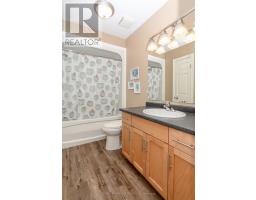 78 HUMMINGBIRD LANE - 23