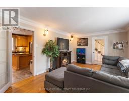 210 CHALET CRESCENT - 11