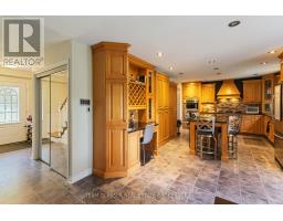 210 CHALET CRESCENT - 13