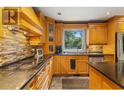 210 CHALET CRESCENT - 18