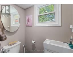 210 CHALET CRESCENT - 19