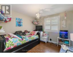 210 CHALET CRESCENT - 20