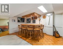 210 CHALET CRESCENT - 27