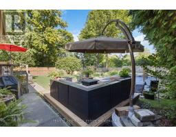 210 CHALET CRESCENT - 28