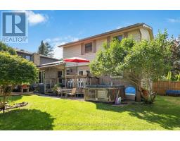 210 CHALET CRESCENT - 39