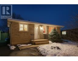 76 DUDLEY CRESCENT - 1