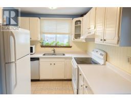 76 DUDLEY CRESCENT - 8