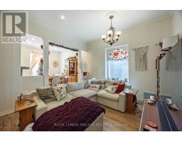 101 MALAKOFF STREET - 9