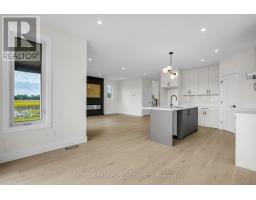 58 BRISCOE CRESCENT - 21