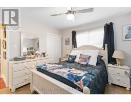 72 METCALFE CRESCENT - 12