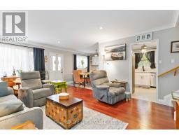 72 METCALFE CRESCENT - 5