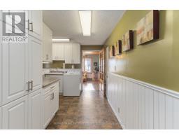 7884 BIRNAM LINE - 22