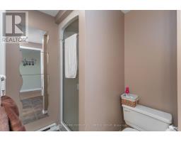 7884 BIRNAM LINE - 32