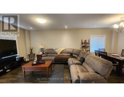 3074 TURNER CRESCENT - 11