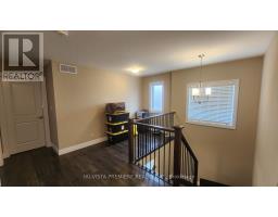 3074 TURNER CRESCENT - 21