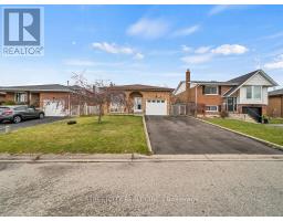 125 STONYBURN CRESCENT - 3